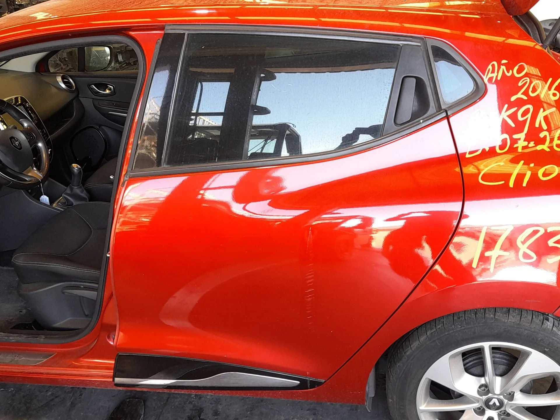 Puerta Trasera Izquierda para Renault Clio Iv (Bh_)