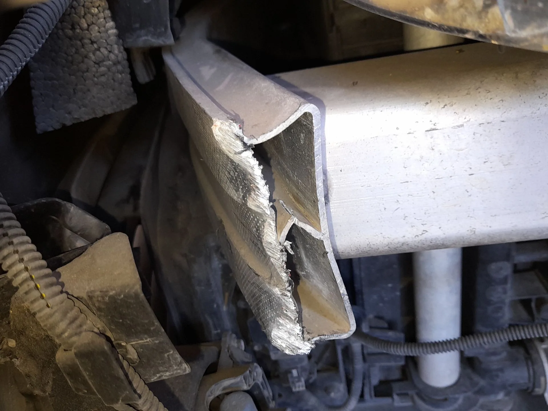 Refuerzo Paragolpes Delantero para Renault Clio Iv (Bh_)