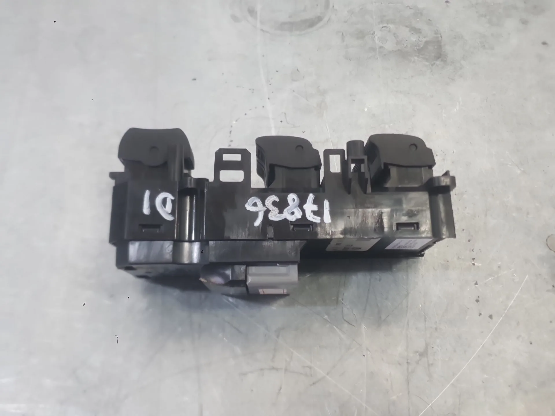 Mando Elevalunas Delantero Izquierdo para Honda Jazz Iv (Gk_)