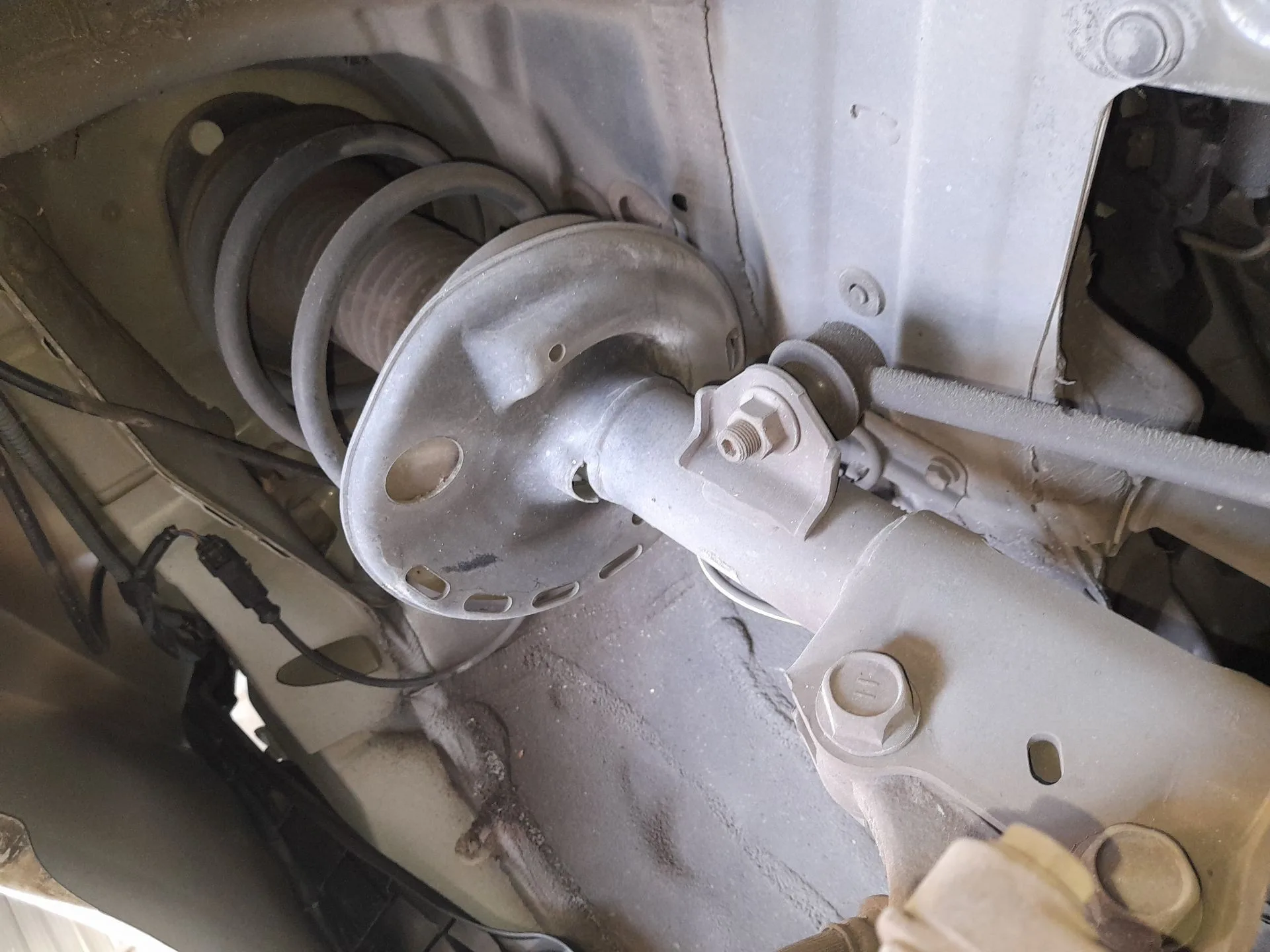 Amortiguador Delantero Derecho para Toyota Auris (_E18_)