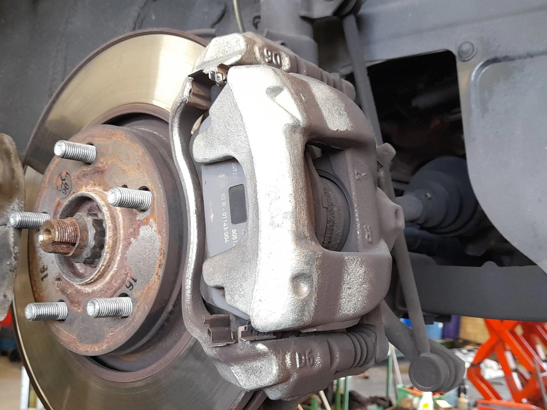 Pinza Freno Delantera Derecha para Toyota Auris (_E18_)