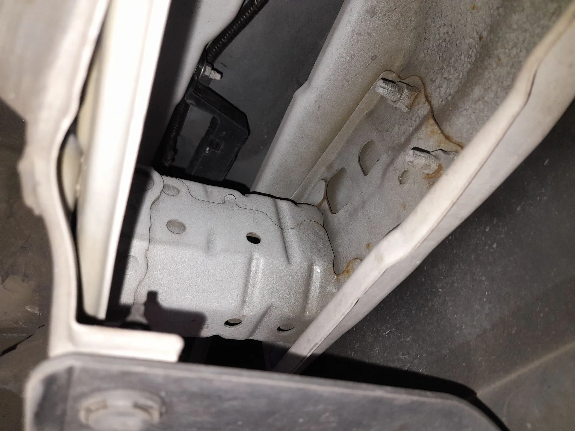 Refuerzo Paragolpes Trasero para Toyota Auris (_E18_)