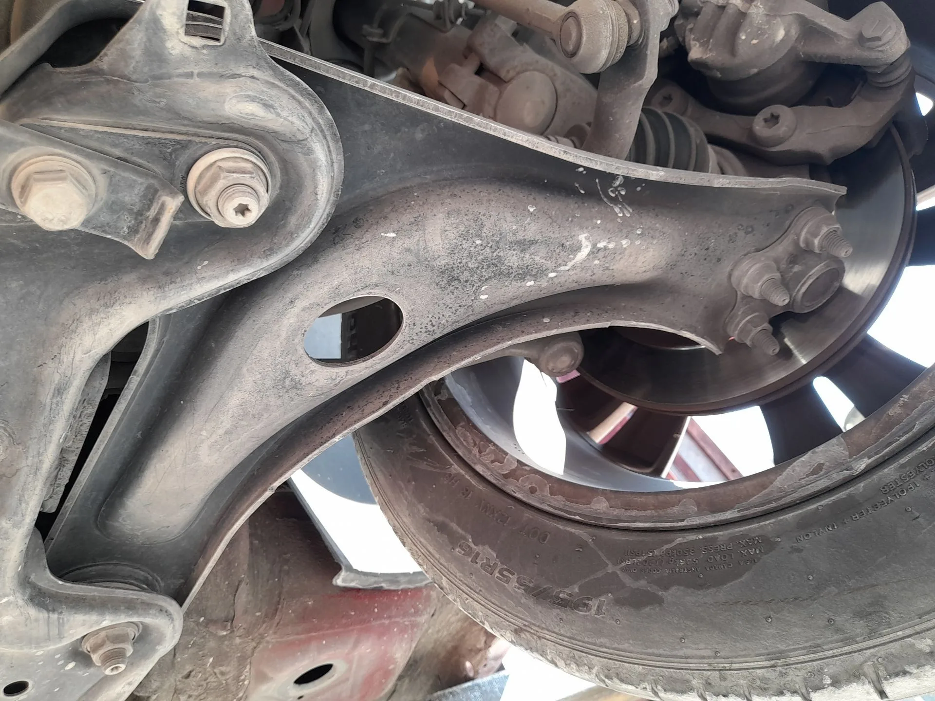 Brazo Suspension Inferior Delantero Izquierdo para Citroën Ds3 (Sa_)