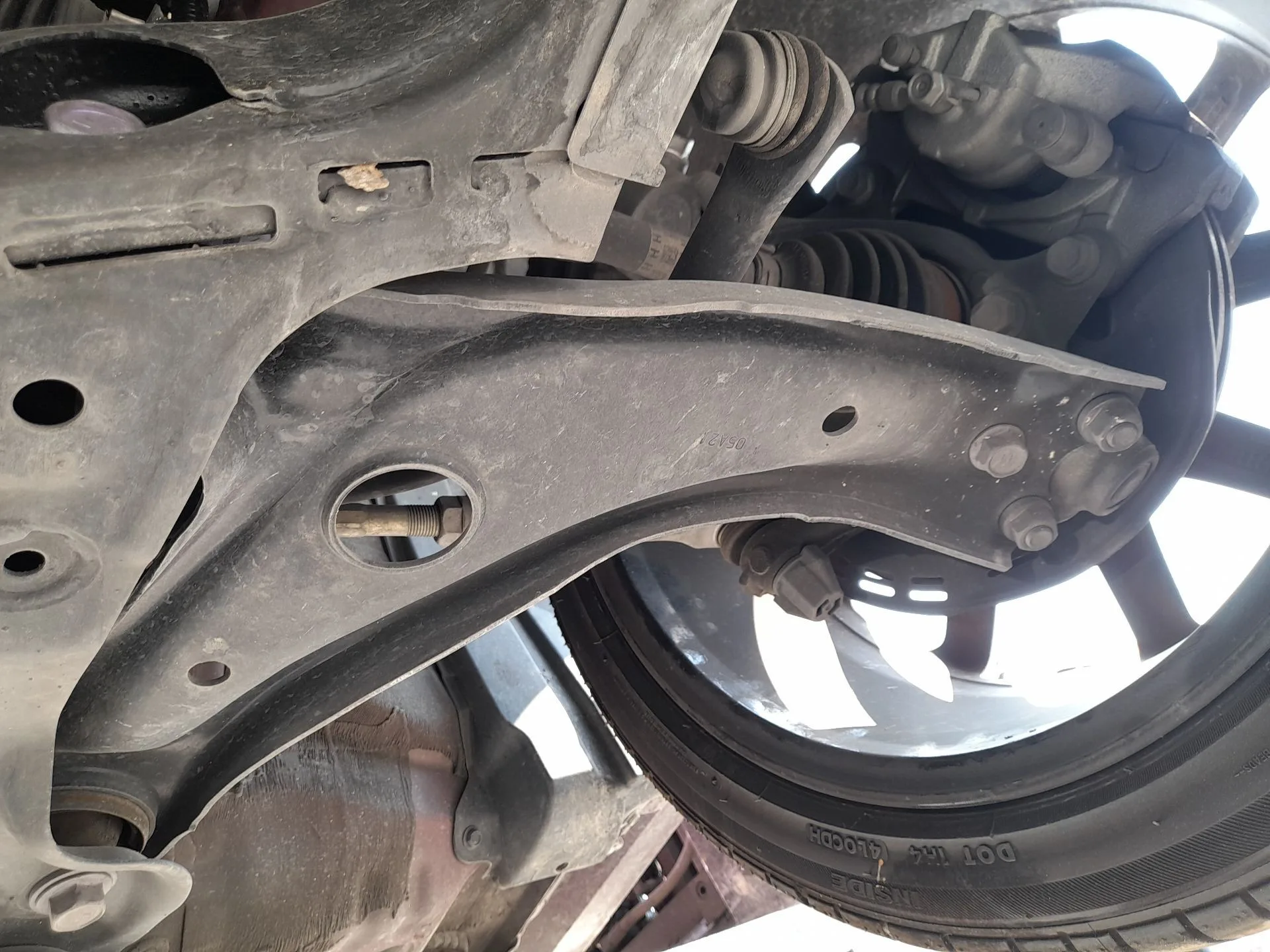 Brazo Suspension Inferior Delantero Izquierdo para Toyota Yaris (_P21_, _Pa1_, _Ph1_)