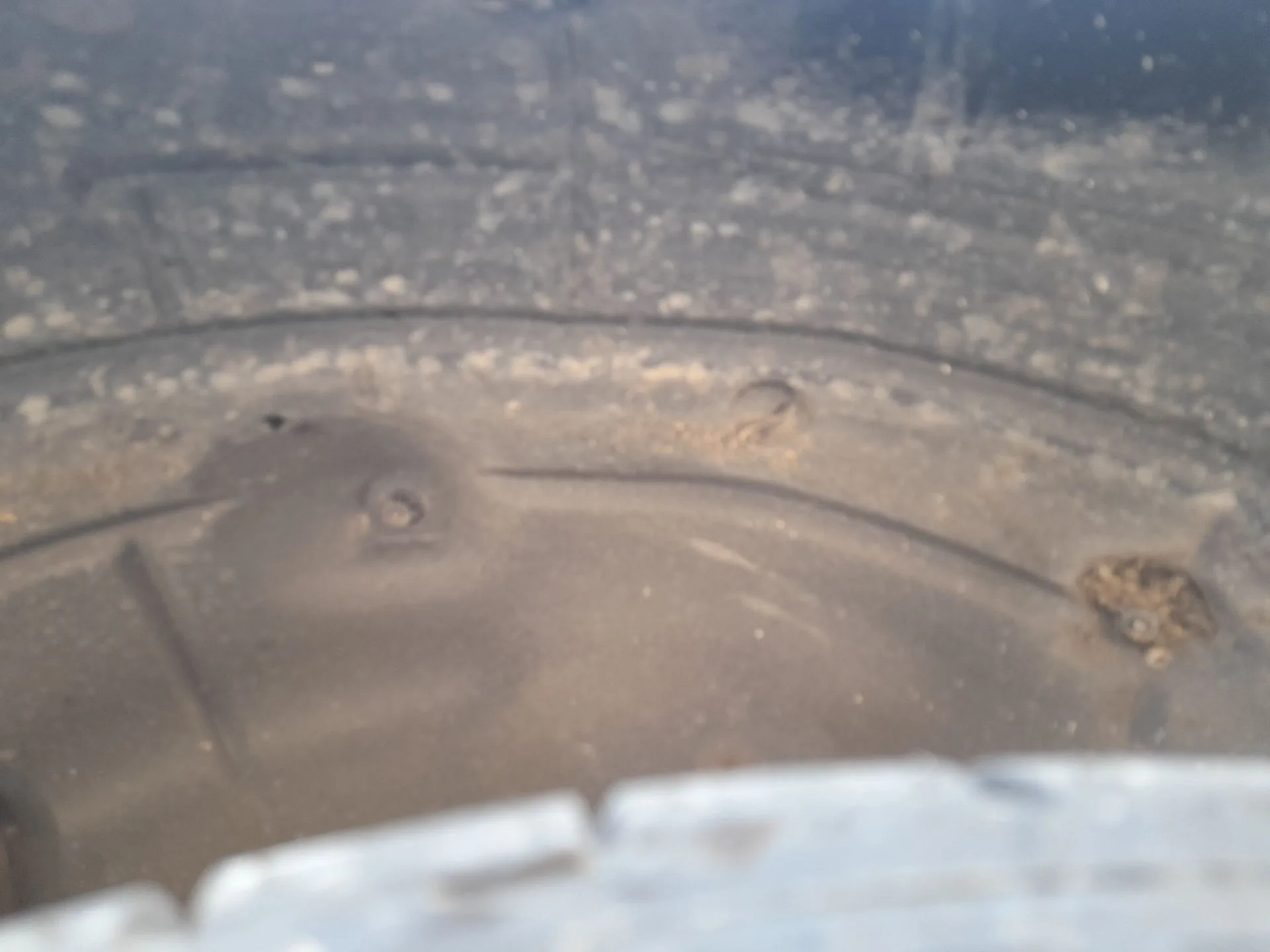 Plastico Pase Rueda Tras. Dch. para Toyota Yaris (_P21_, _Pa1_, _Ph1_)