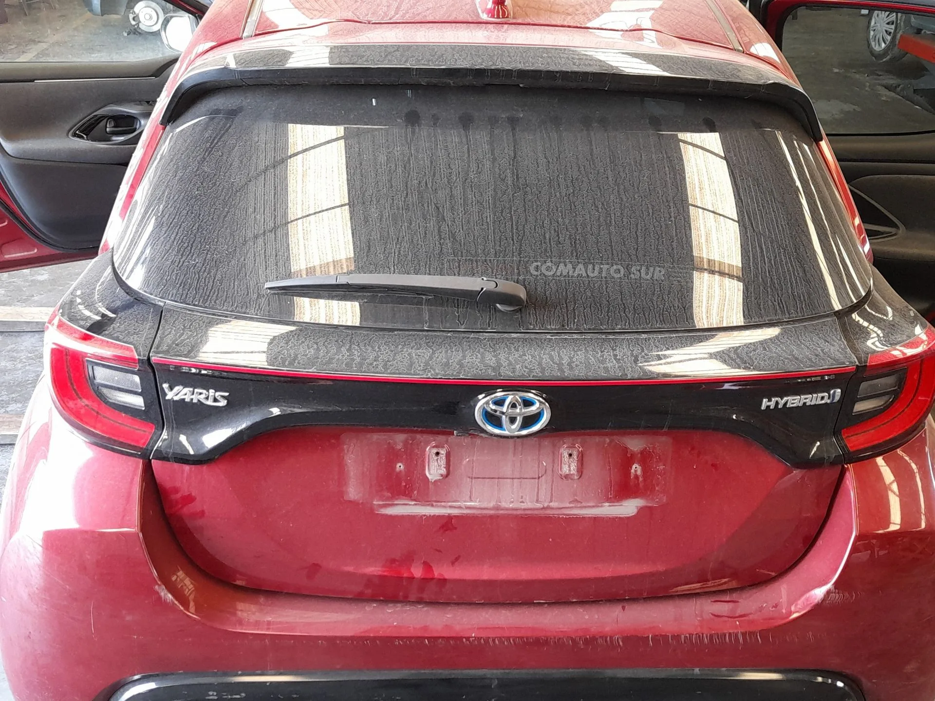 Porton Trasero para Toyota Yaris (_P21_, _Pa1_, _Ph1_)