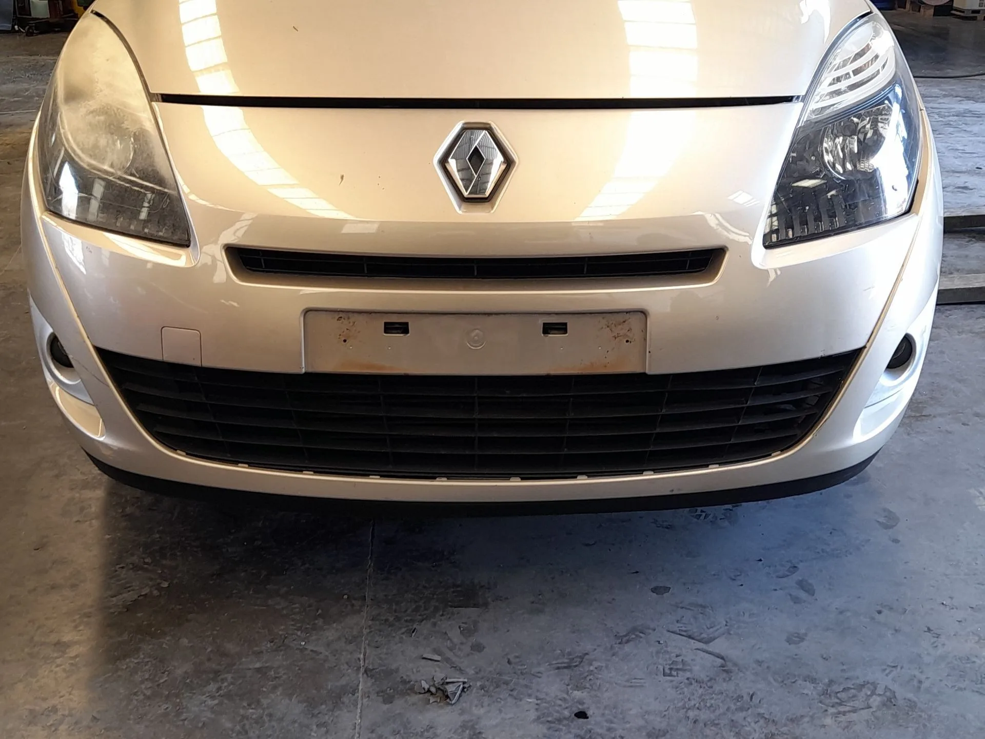 Paragolpes Delantero para Renault Grand Scenic Iii (Jz0/1_)