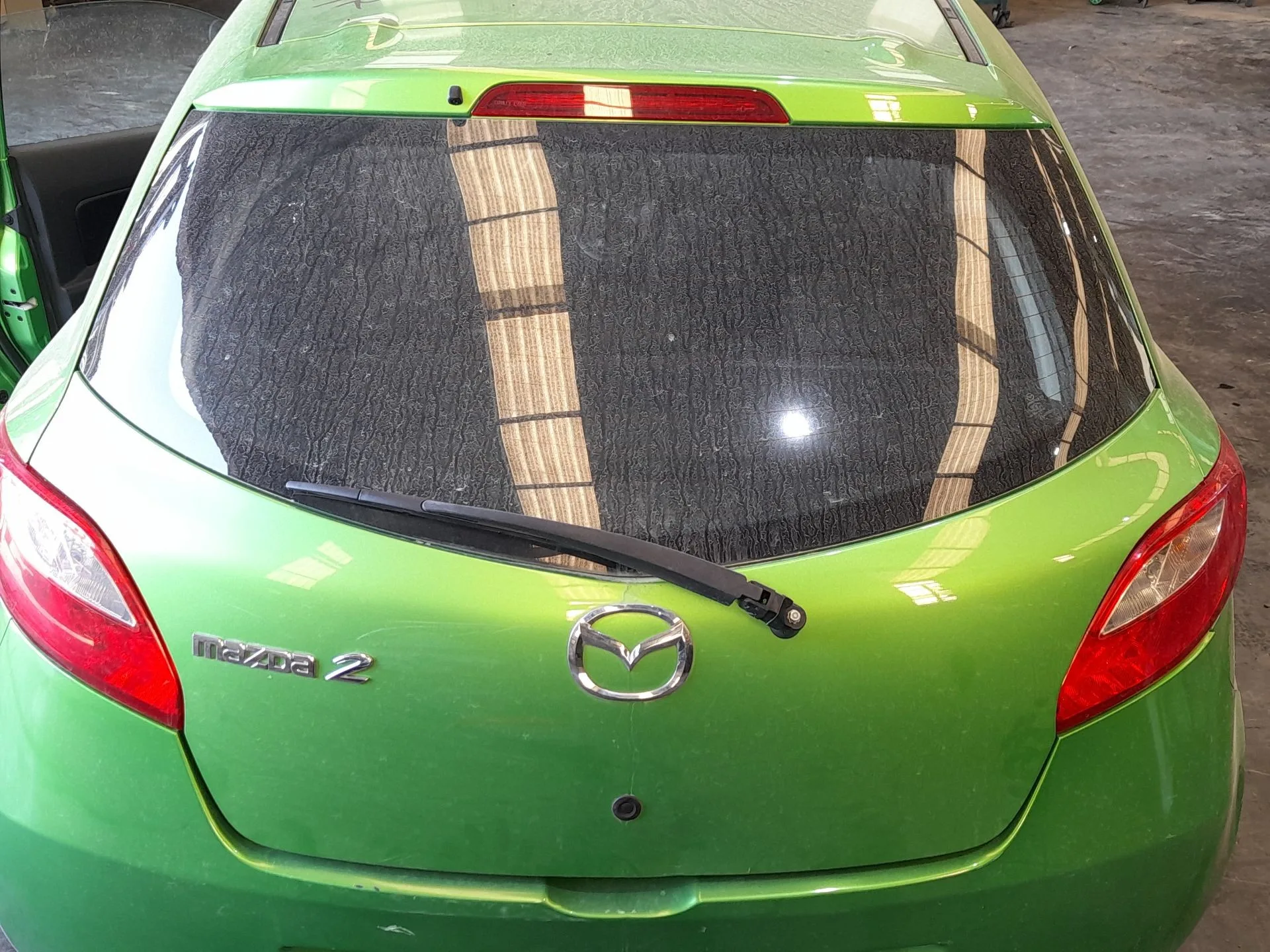 Porton Trasero para Mazda 2 (De_, Dh_)