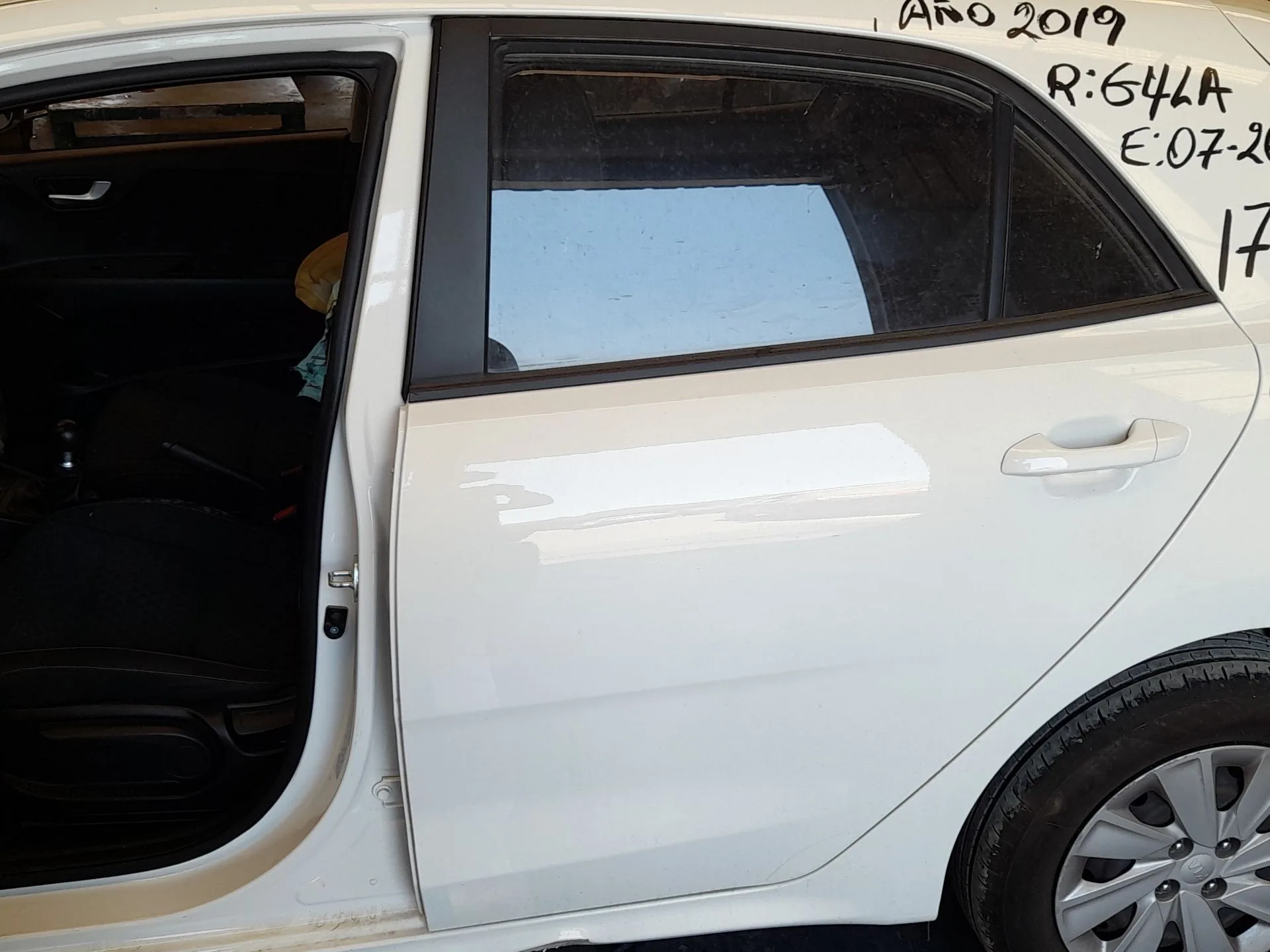 Puerta Trasera Izquierda para Kia Rio Iv (Yb, Sc, Fb)