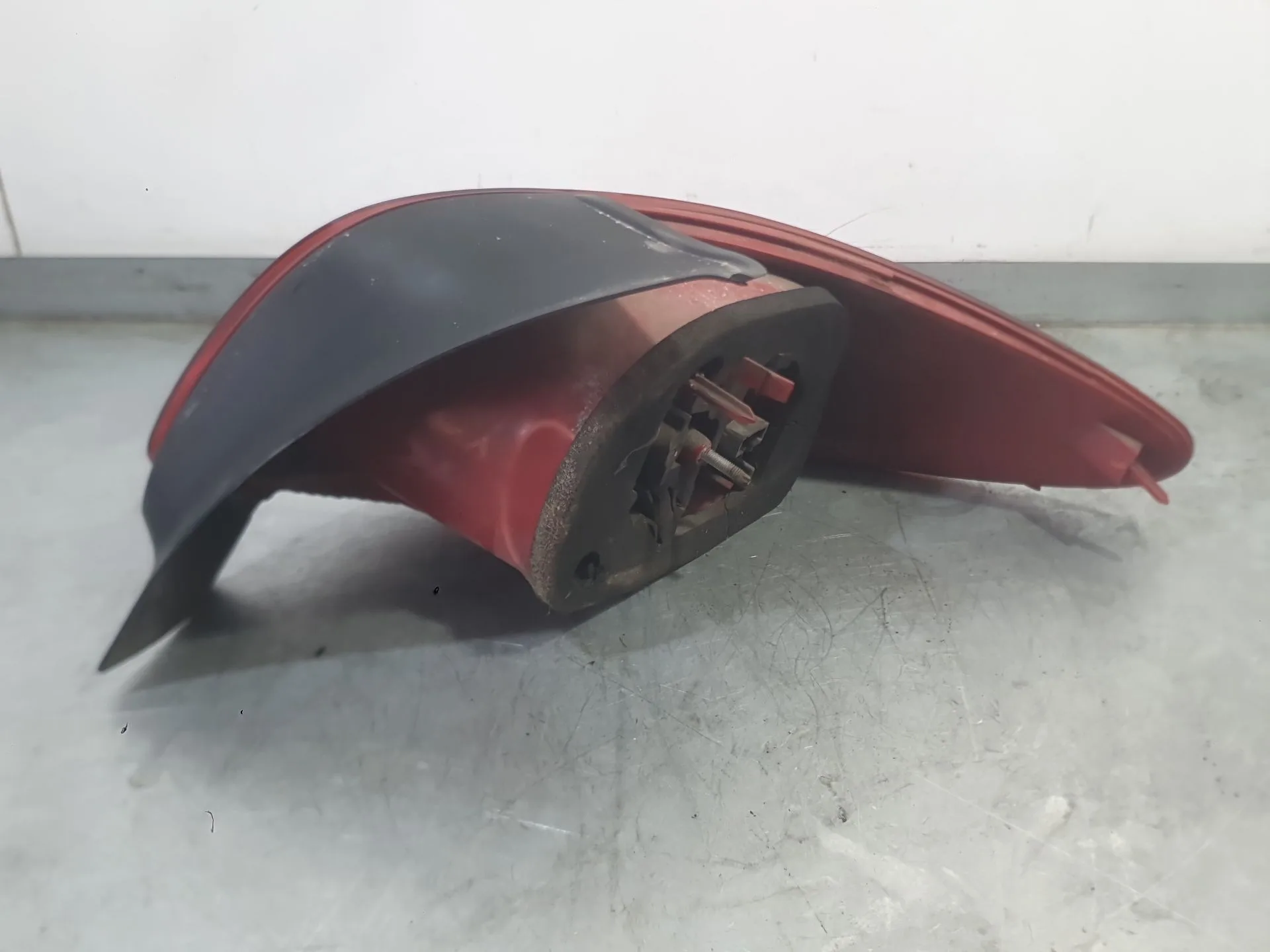 Piloto Trasero Izquierdo para Peugeot 206 Hatchback (2A/C)