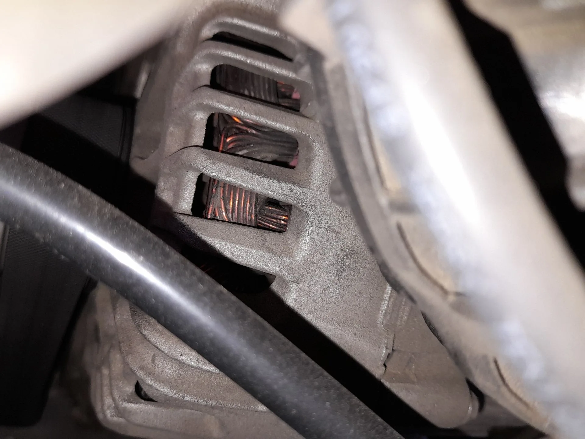 Alternador para Seat Ibiza V (Kj1, Kjg)