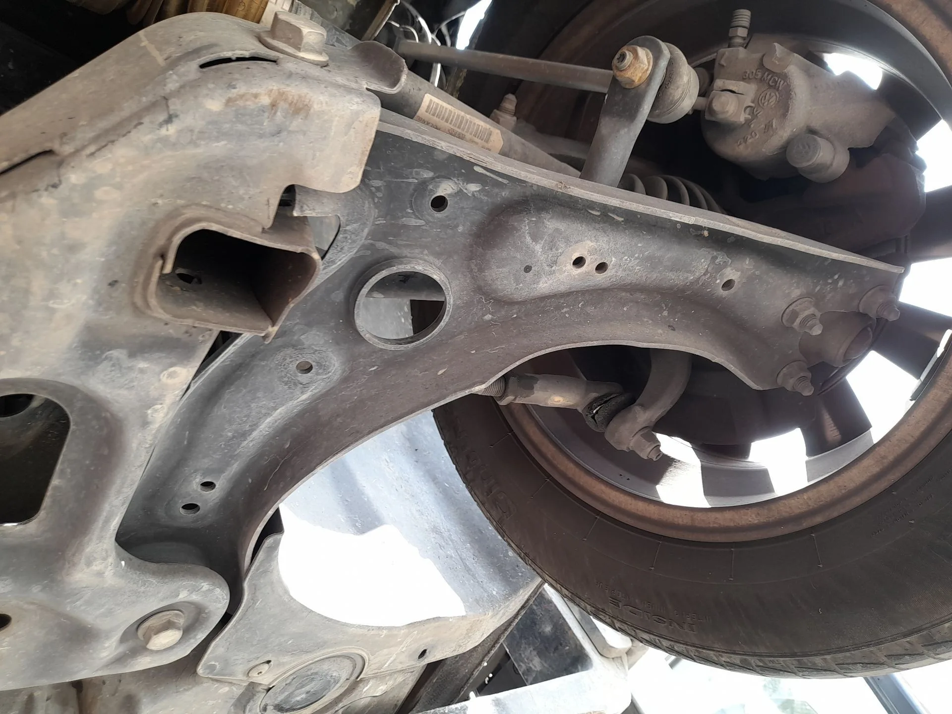 Brazo Suspension Inferior Delantero Izquierdo para Seat Ibiza V (Kj1, Kjg)