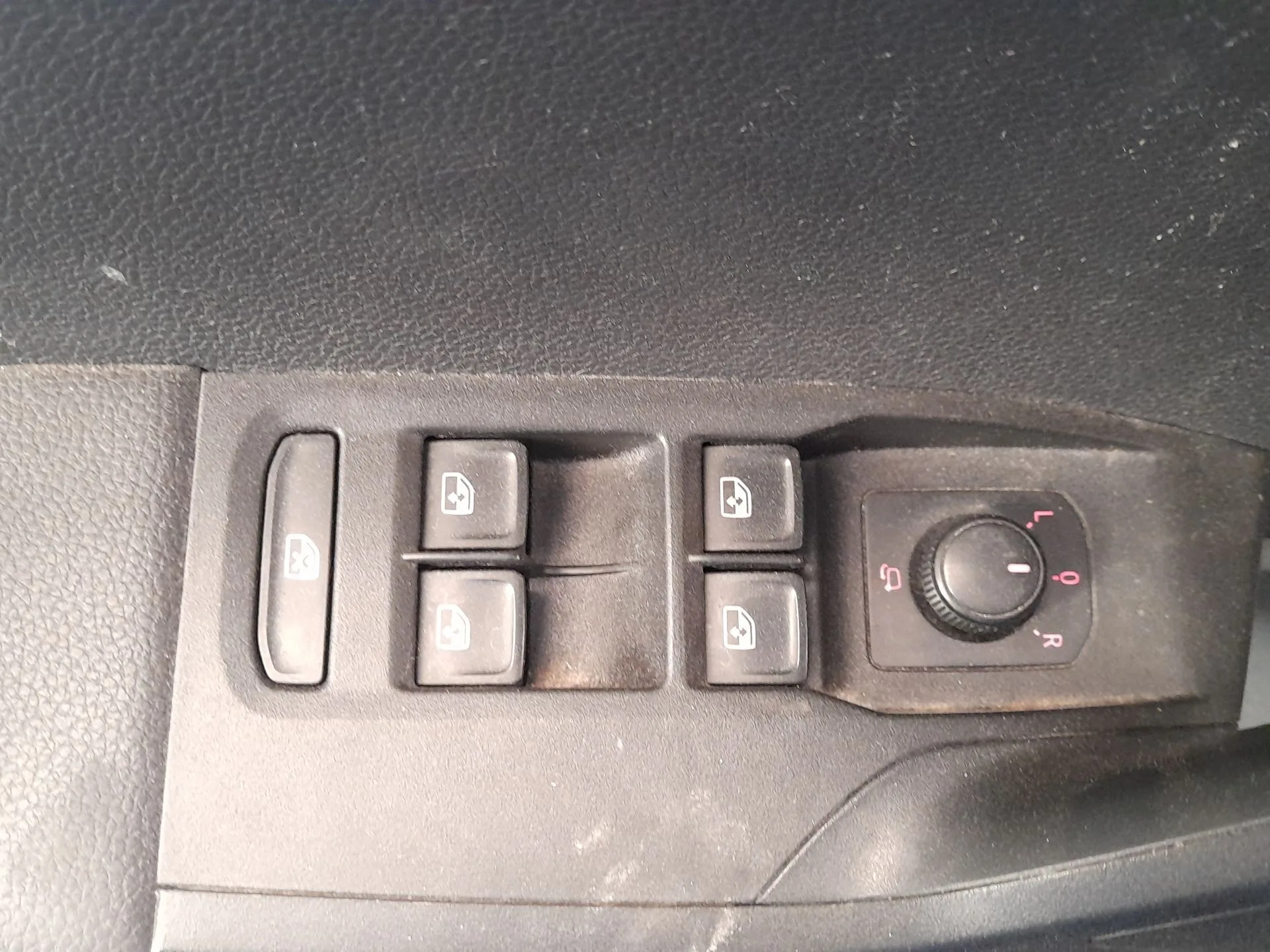 Mando Elevalunas Delantero Izquierdo para Seat Ibiza V (Kj1, Kjg)