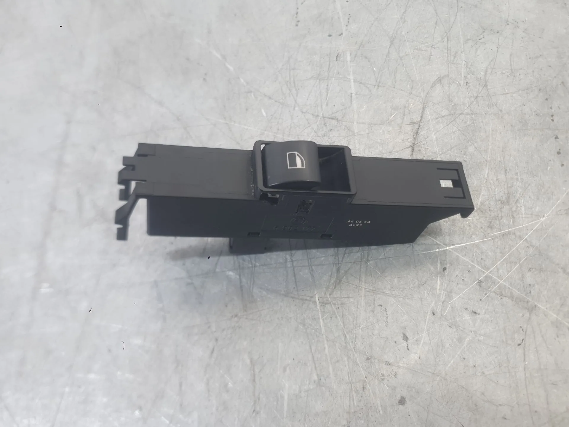 Mando Elevalunas Delantero Izquierdo para Bmw 3 (E46)