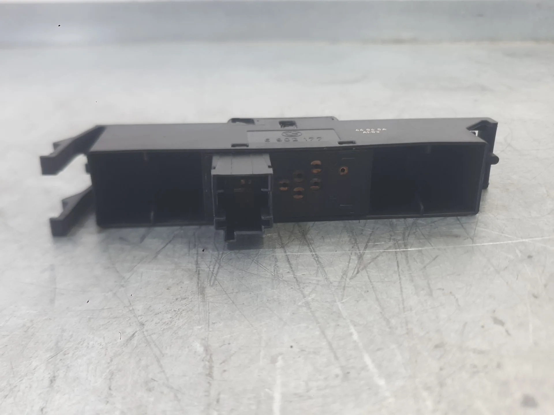 Mando Elevalunas Delantero Izquierdo para Bmw 3 (E46)