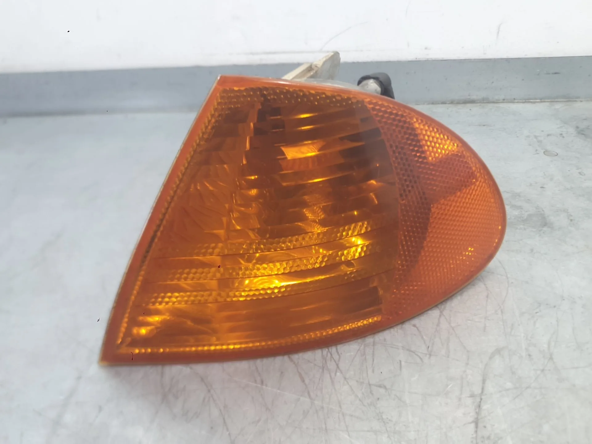 Piloto Delantero Izquierdo para Bmw 3 (E46)