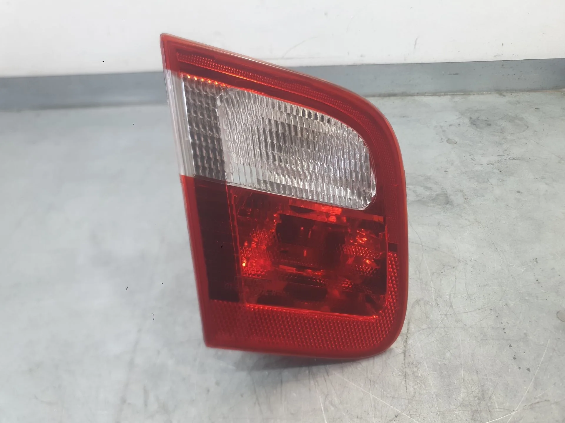 Piloto Trasero Izquierdo Interior para Bmw 3 (E46)