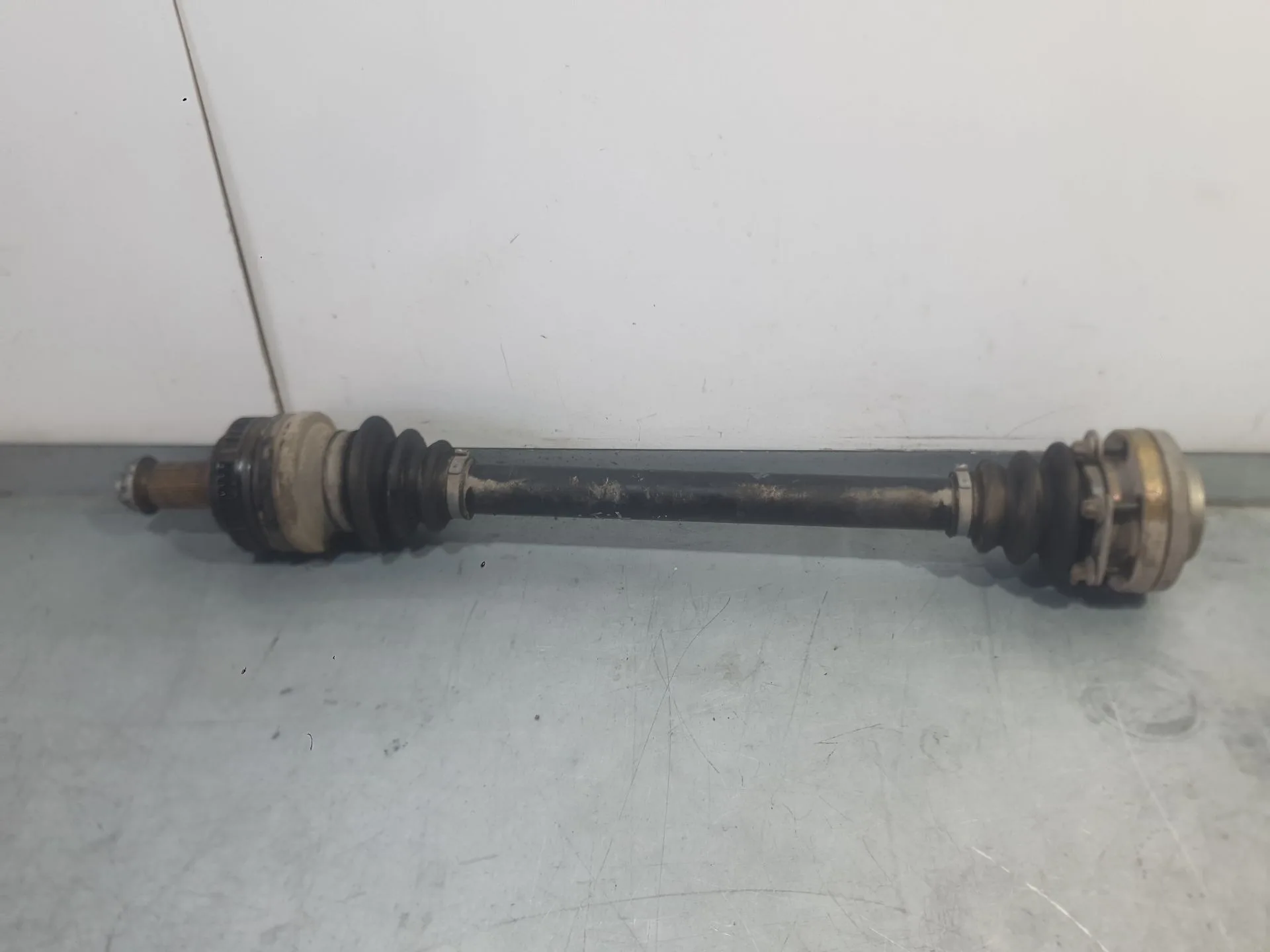 Transmision Trasera Izquierda para Bmw 3 (E46)