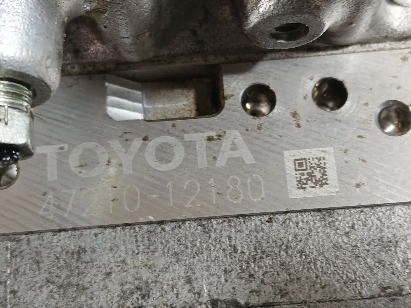 Abs para Toyota Auris (-E18) 1.8 Hybrid (Zwee186)