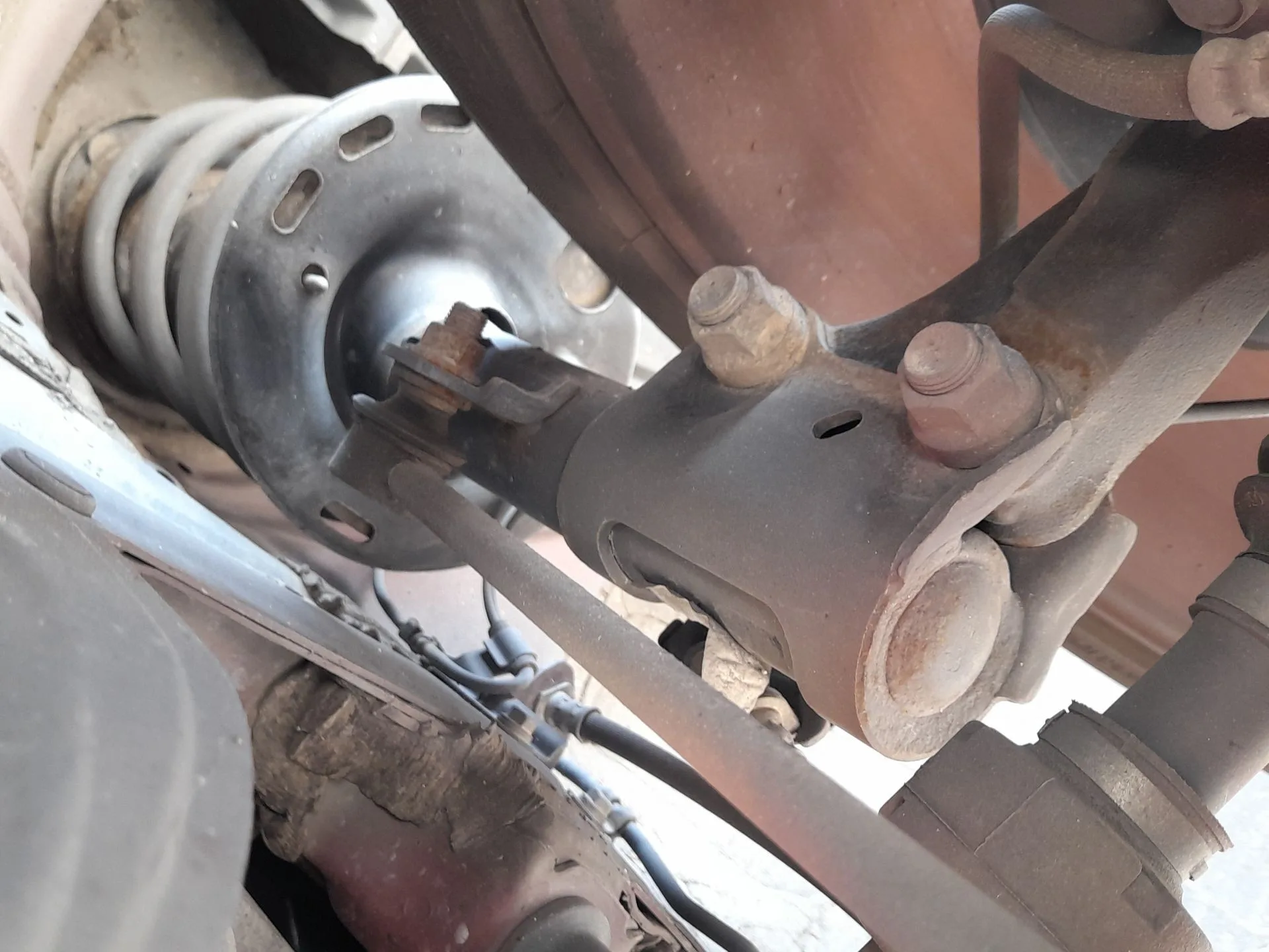 Amortiguador Delantero Izquierdo para Toyota Auris (-E18) 1.8 Hybrid (Zwee186)