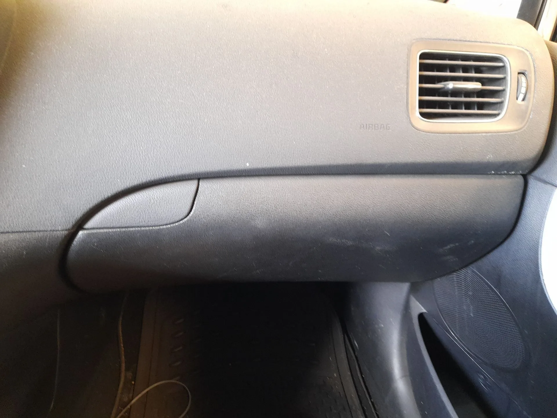 Guantera para Kia Cee'd Sportswagon (Jd)
