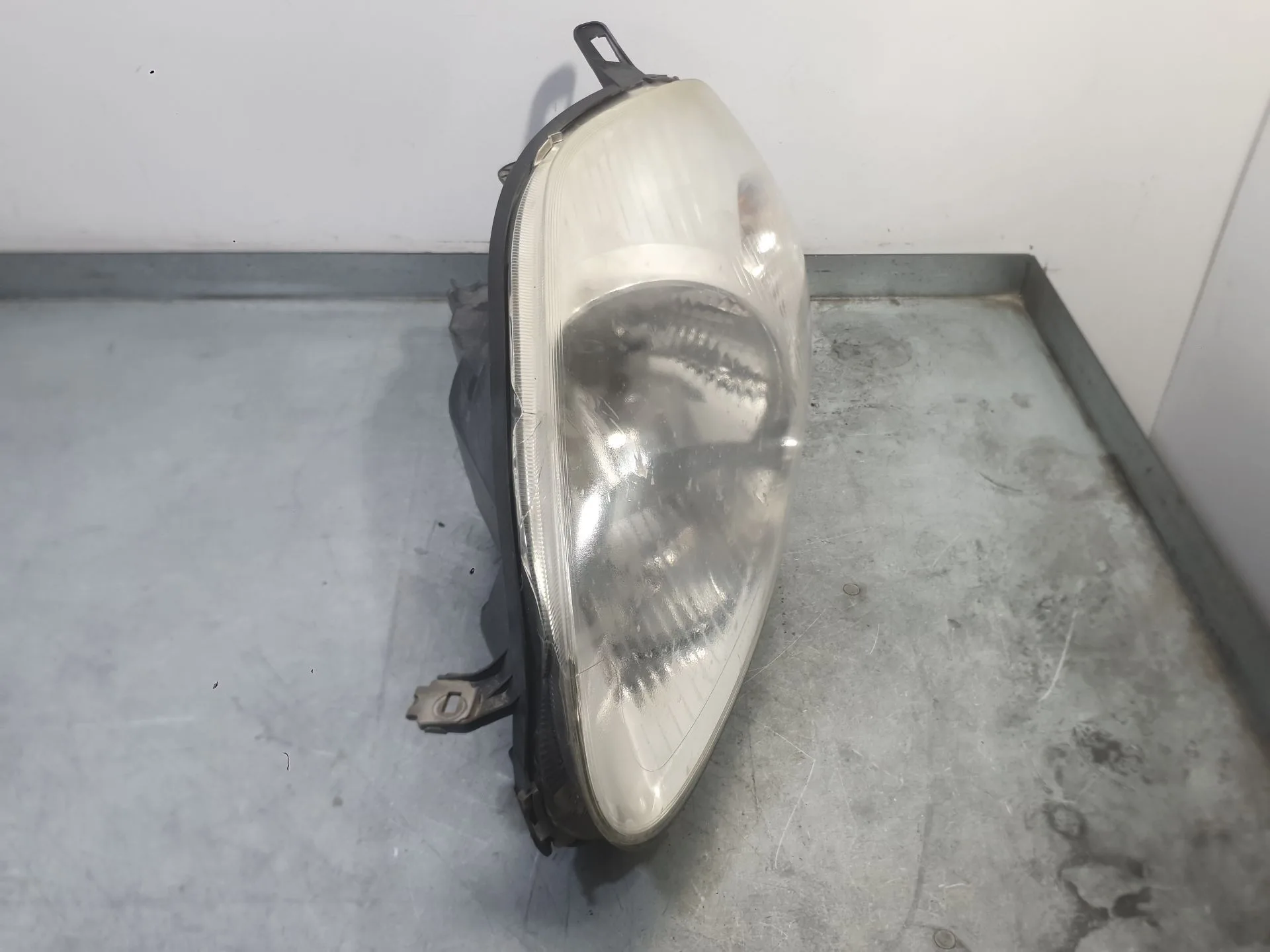 Faro Izquierdo para Fiat Grande Punto (199_)