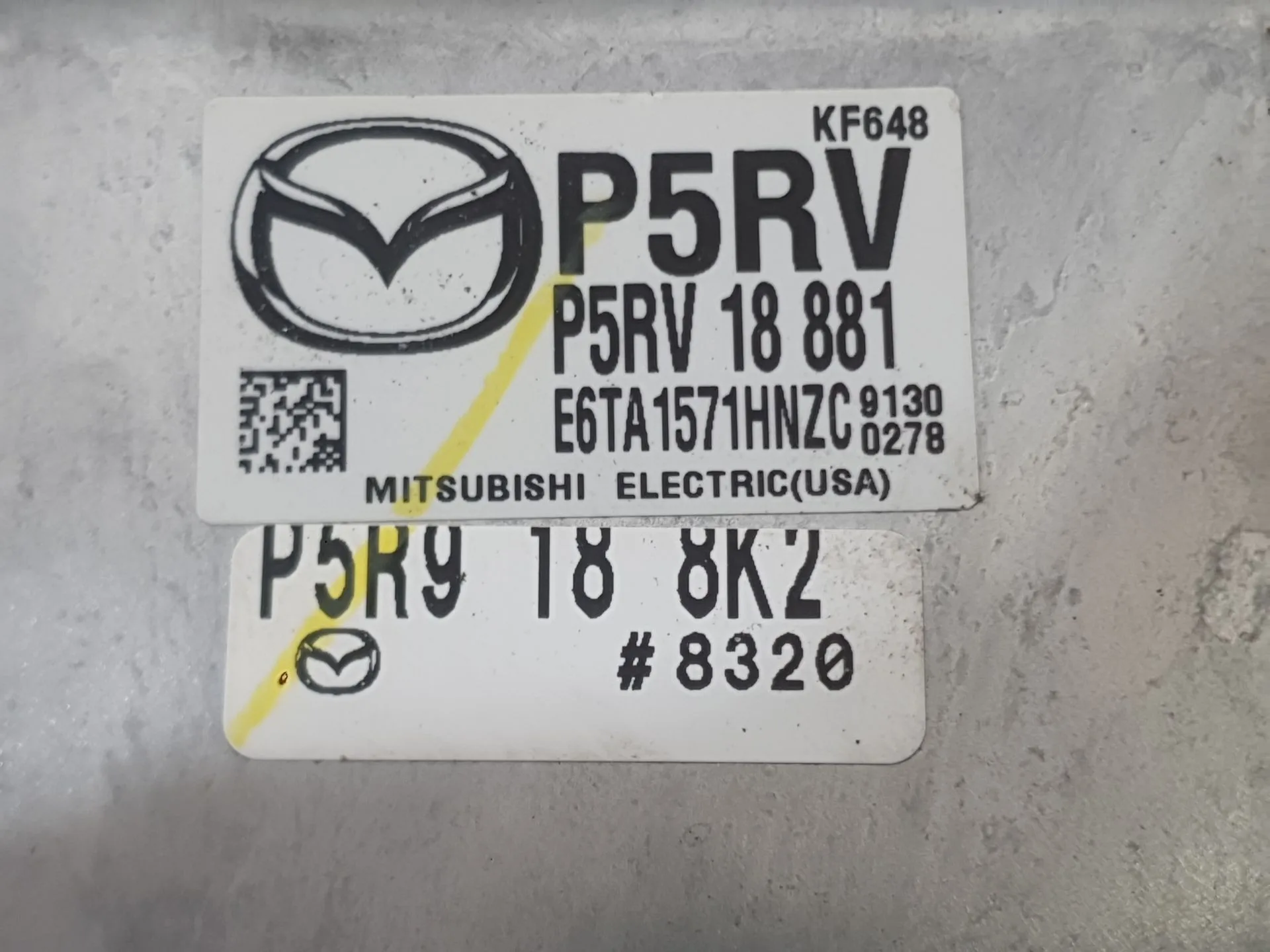 Centralita Motor Uce para Mazda 2 Lim. ()