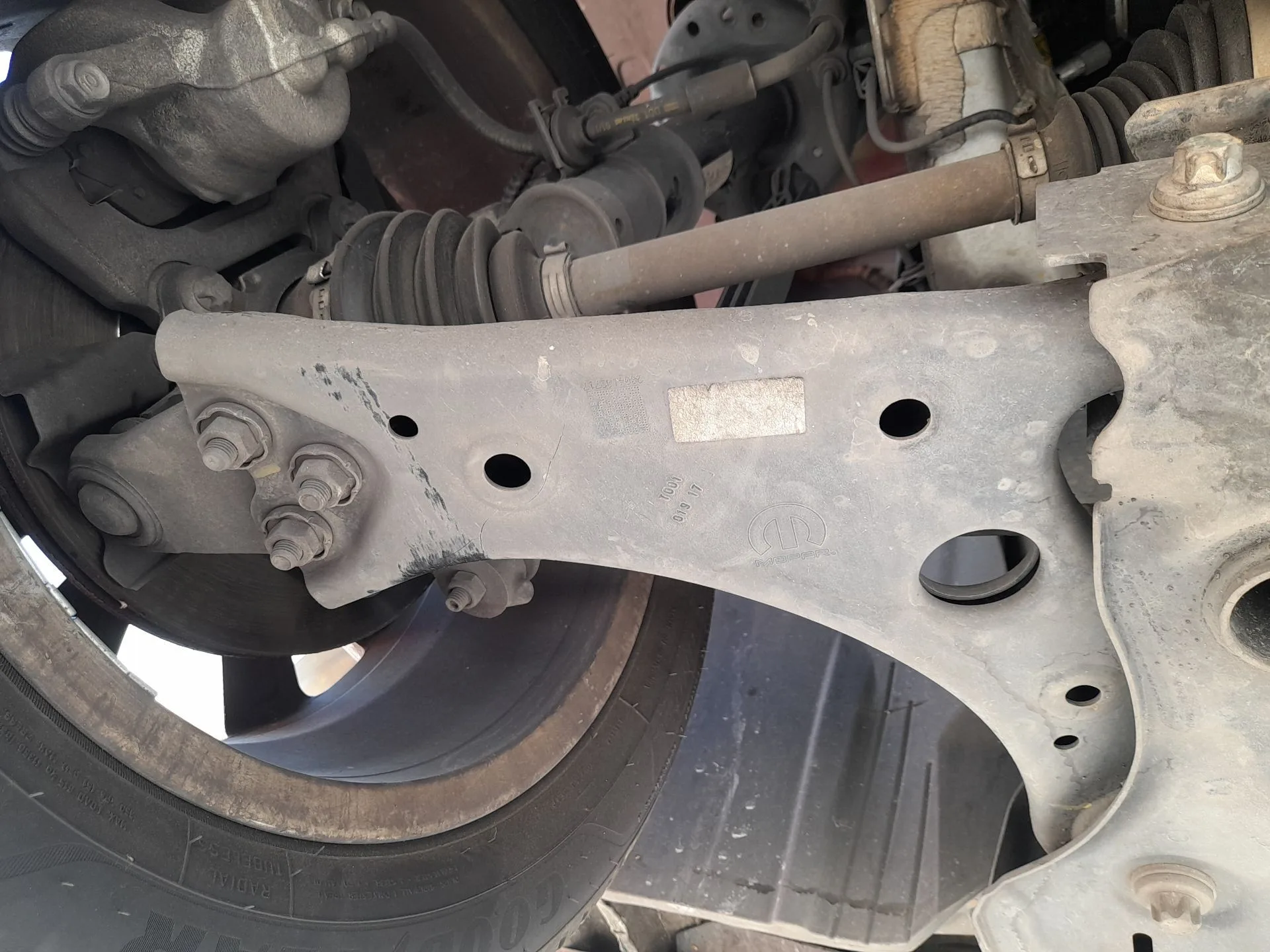 Brazo Suspension Inferior Delantero Derecho para Fiat Tipo Station Wagon (356_, 357_)
