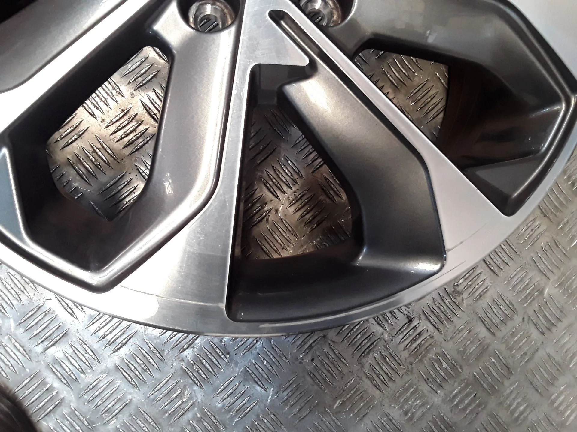 Juego Llantas Aluminio para Kia Stonic (Yb)