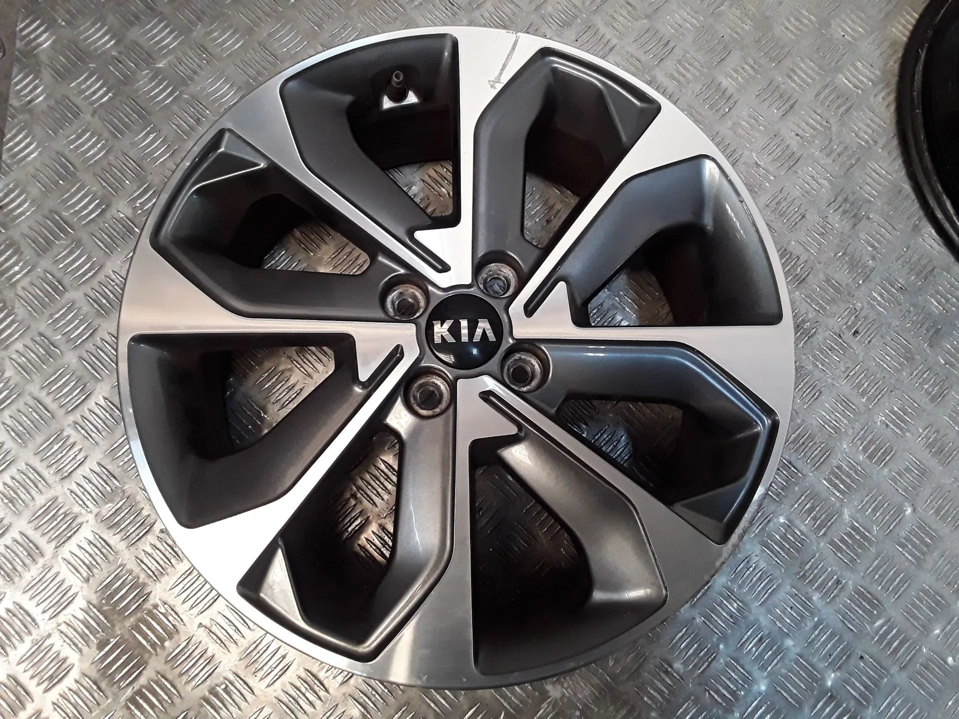 Juego Llantas Aluminio para Kia Stonic (Yb)