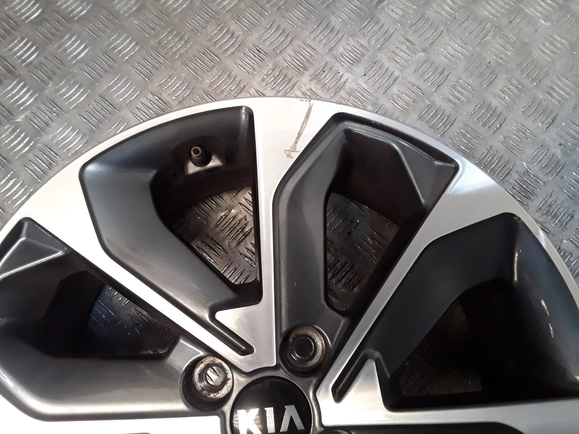 Juego Llantas Aluminio para Kia Stonic (Yb)