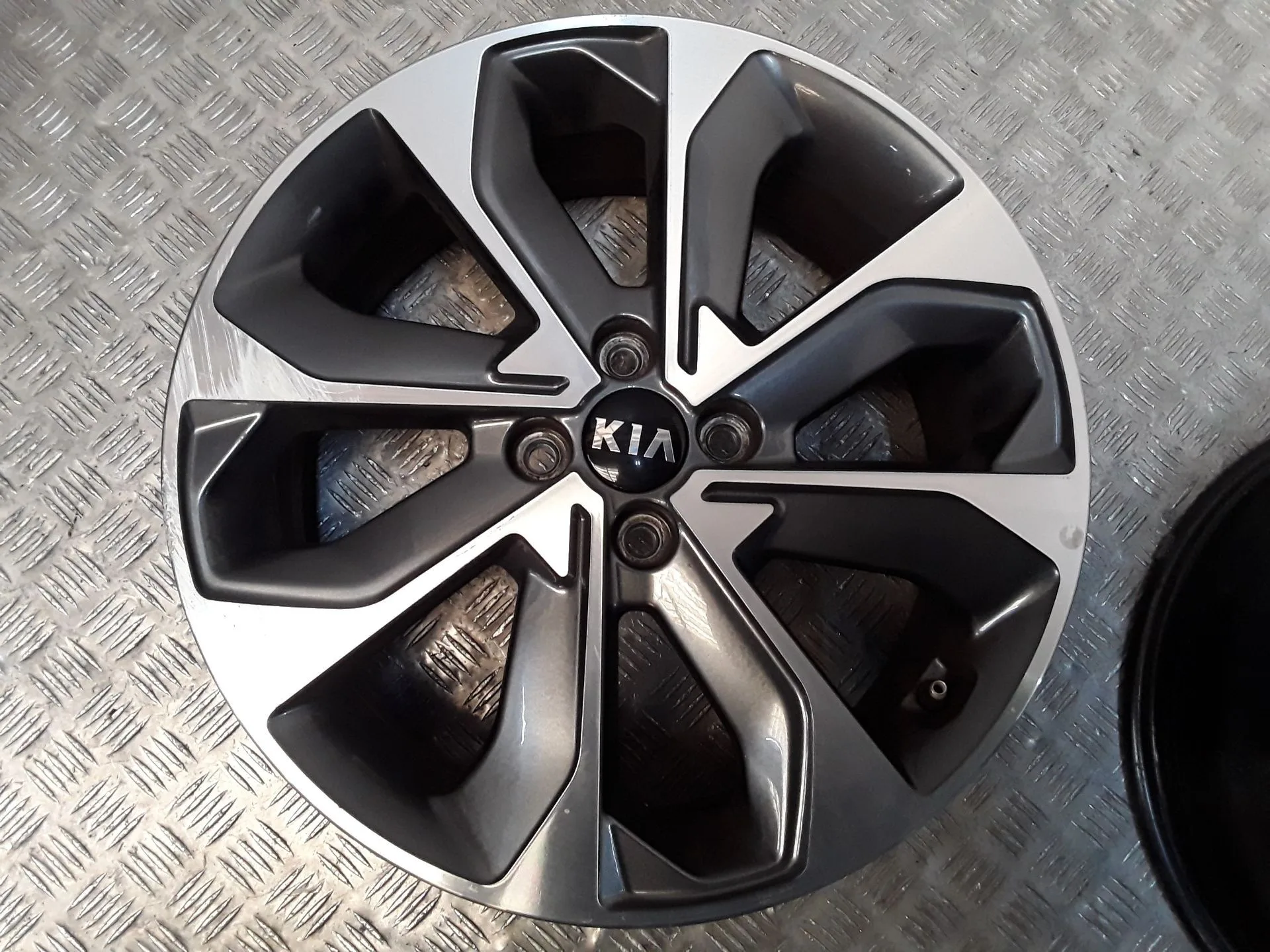 Juego Llantas Aluminio para Kia Stonic (Yb)
