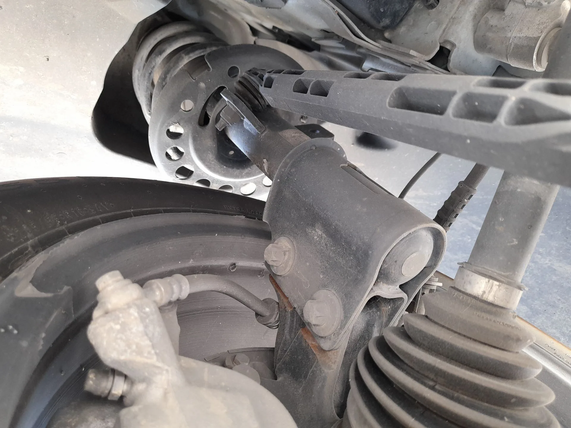 Amortiguador Delantero Derecho para Peugeot 308 Sw Iii (Fc_, Fj_, Fr_, F4_, Fn_)