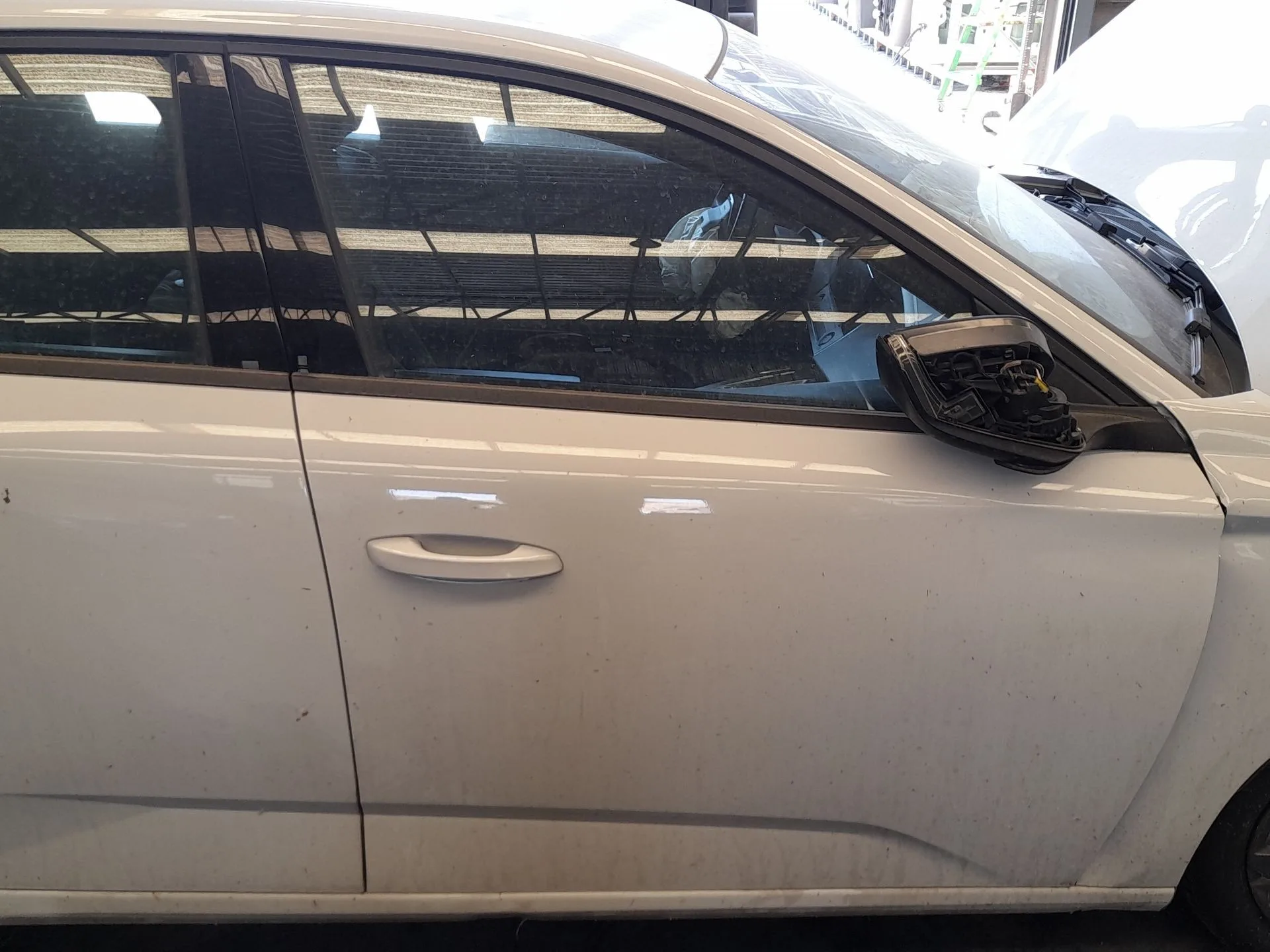 Puerta Delantera Derecha para Peugeot 308 Sw Iii (Fc_, Fj_, Fr_, F4_, Fn_)
