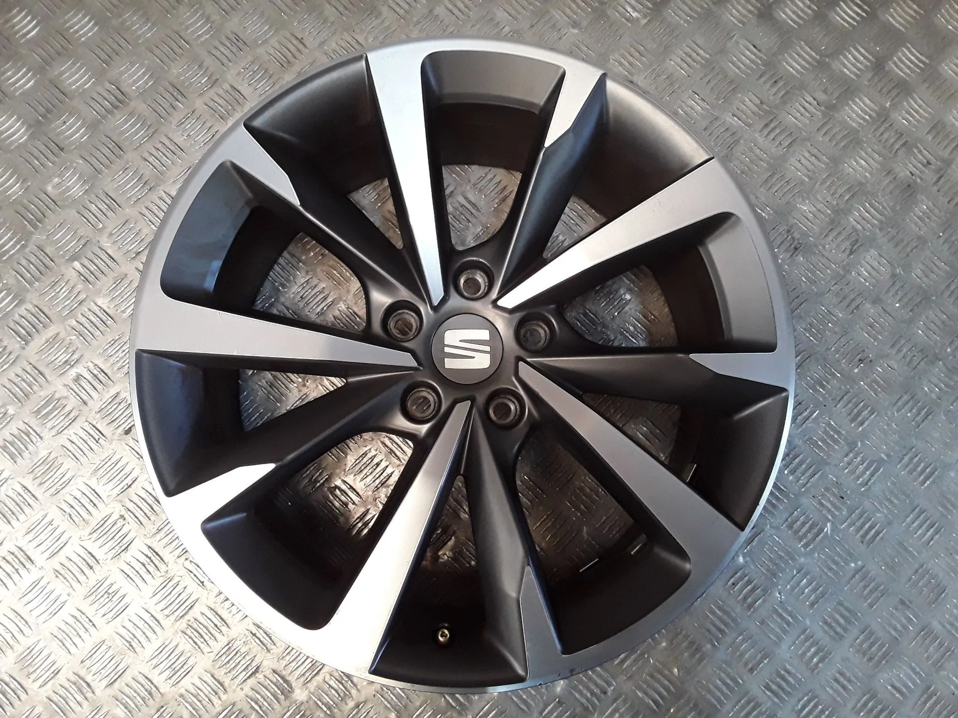 Llanta Aluminio para Seat Leon (Kl1, Klg)