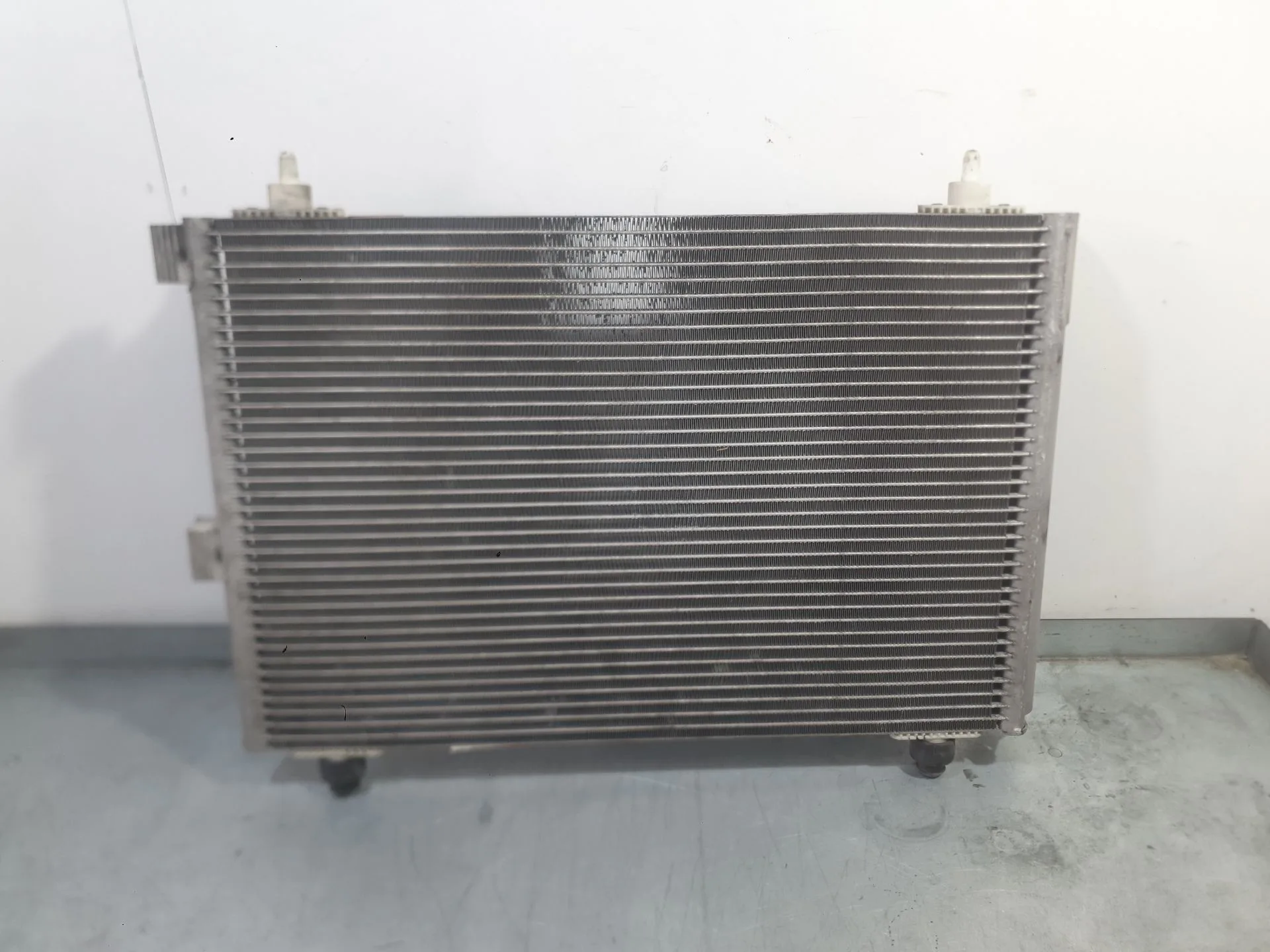 Condensador / Radiador Aire Acondicionado para Citroën Xsara Picasso (N68)