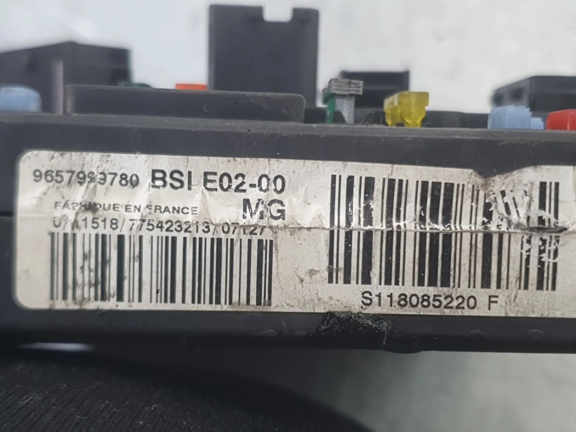 Caja Reles / Fusibles para Citroën Xsara Picasso (N68)