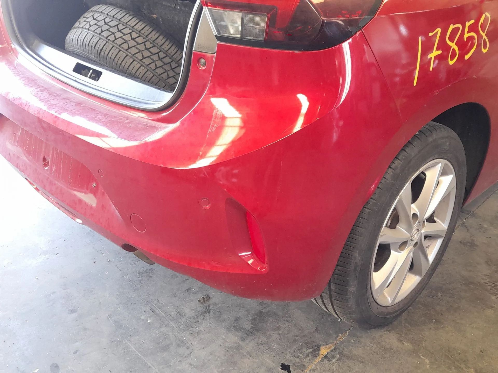 Paragolpes Trasero para Opel Corsa F (P2Jo)