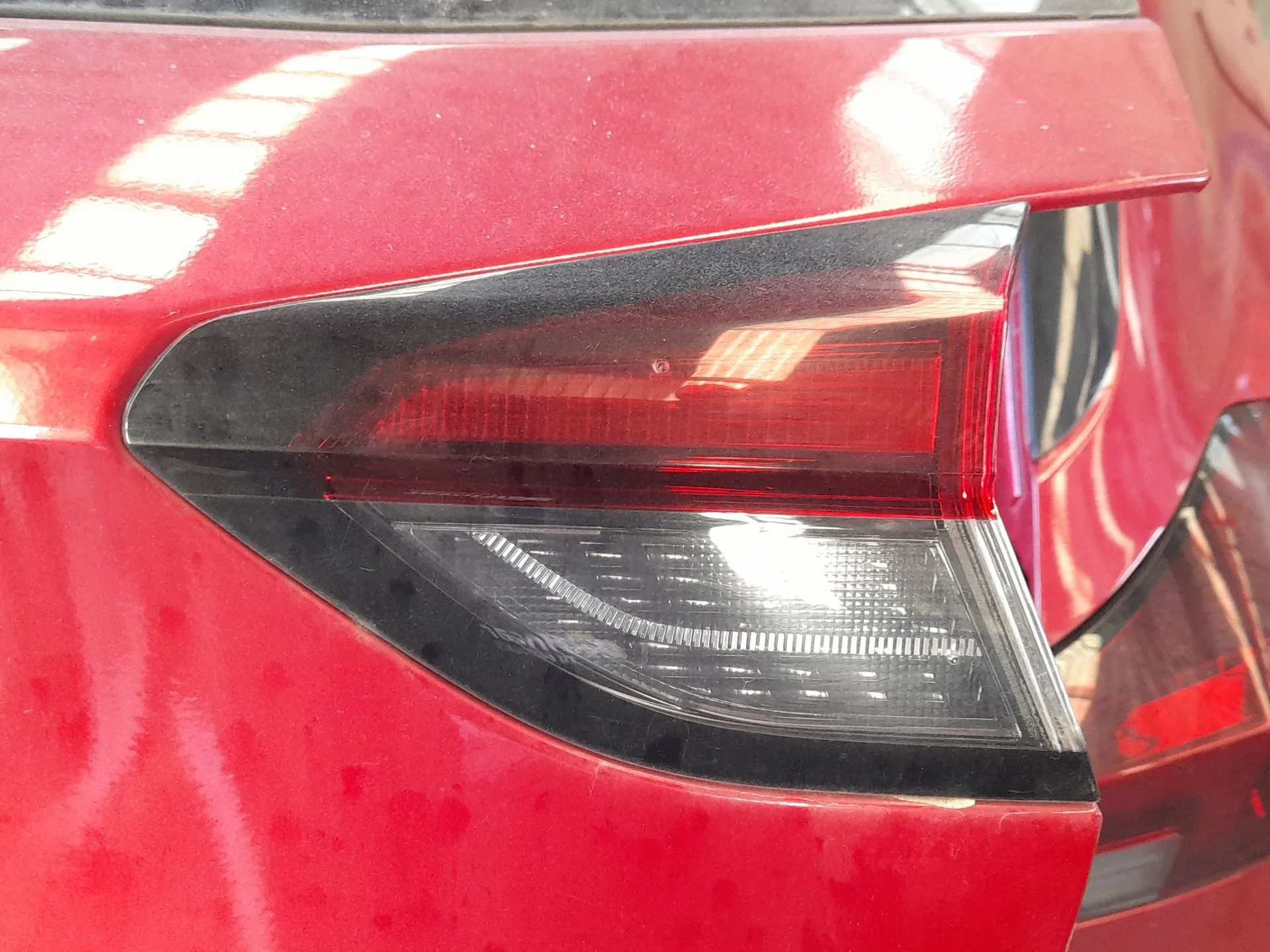 Piloto Trasero Derecho Interior para Opel Corsa F (P2Jo)