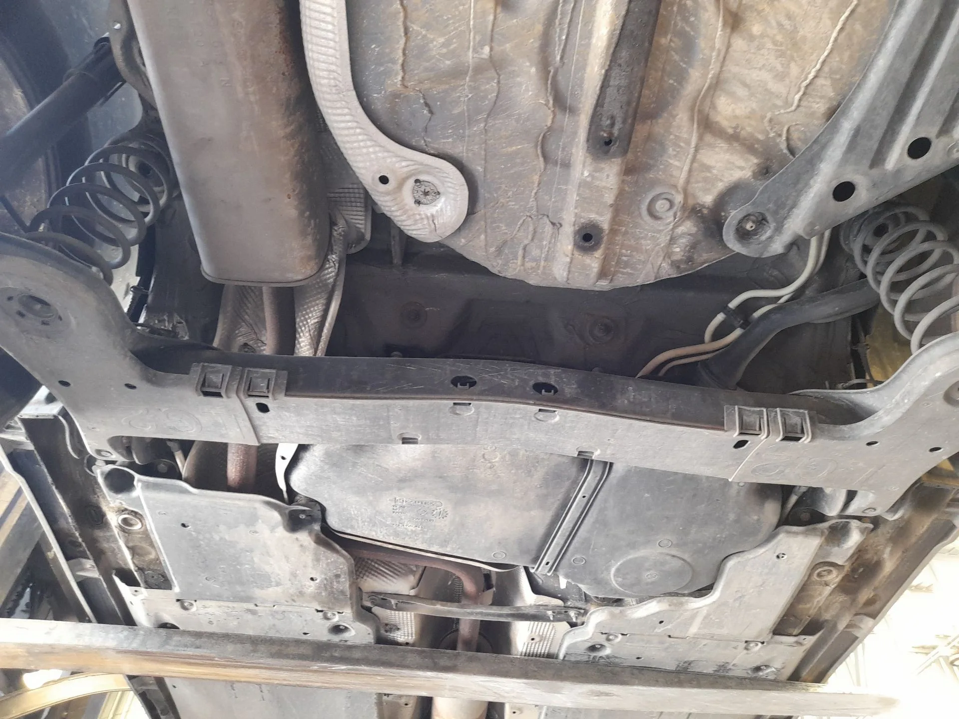Puente Trasero para Seat Arona (Kj7, Kjp)