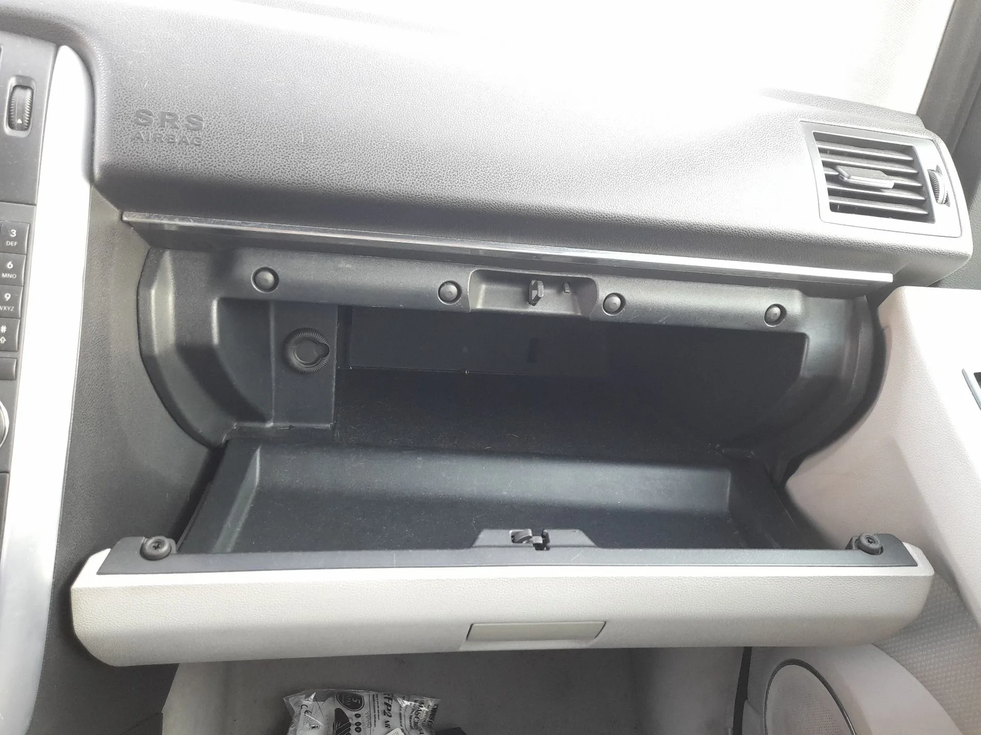 Guantera para Mercedes-Benz Clase B Sports Tourer (W245)