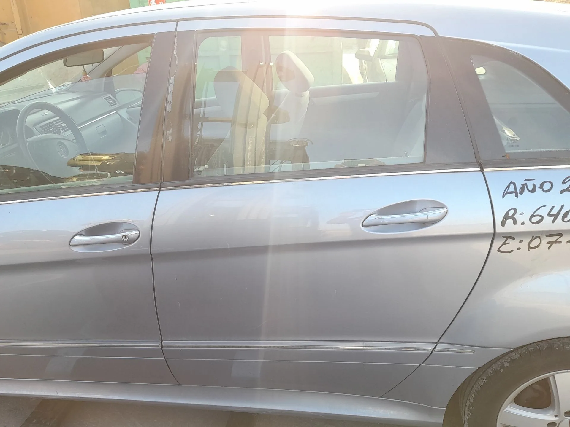 Puerta Trasera Izquierda para Mercedes-Benz Clase B Sports Tourer (W245)