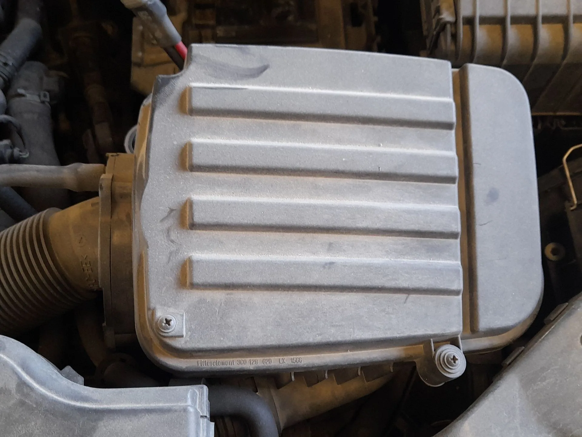 Carcasa Filtro Aire para Volkswagen Golf Vi (5K1)