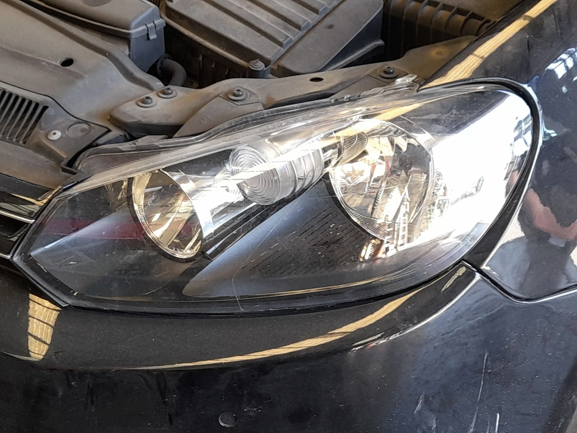 Faro Izquierdo para Volkswagen Golf Vi (5K1)