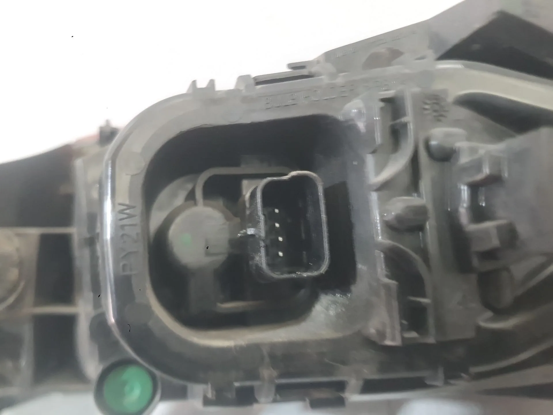 Piloto Trasero Izquierdo Exterior para Renault Clio Iv (Bh_)