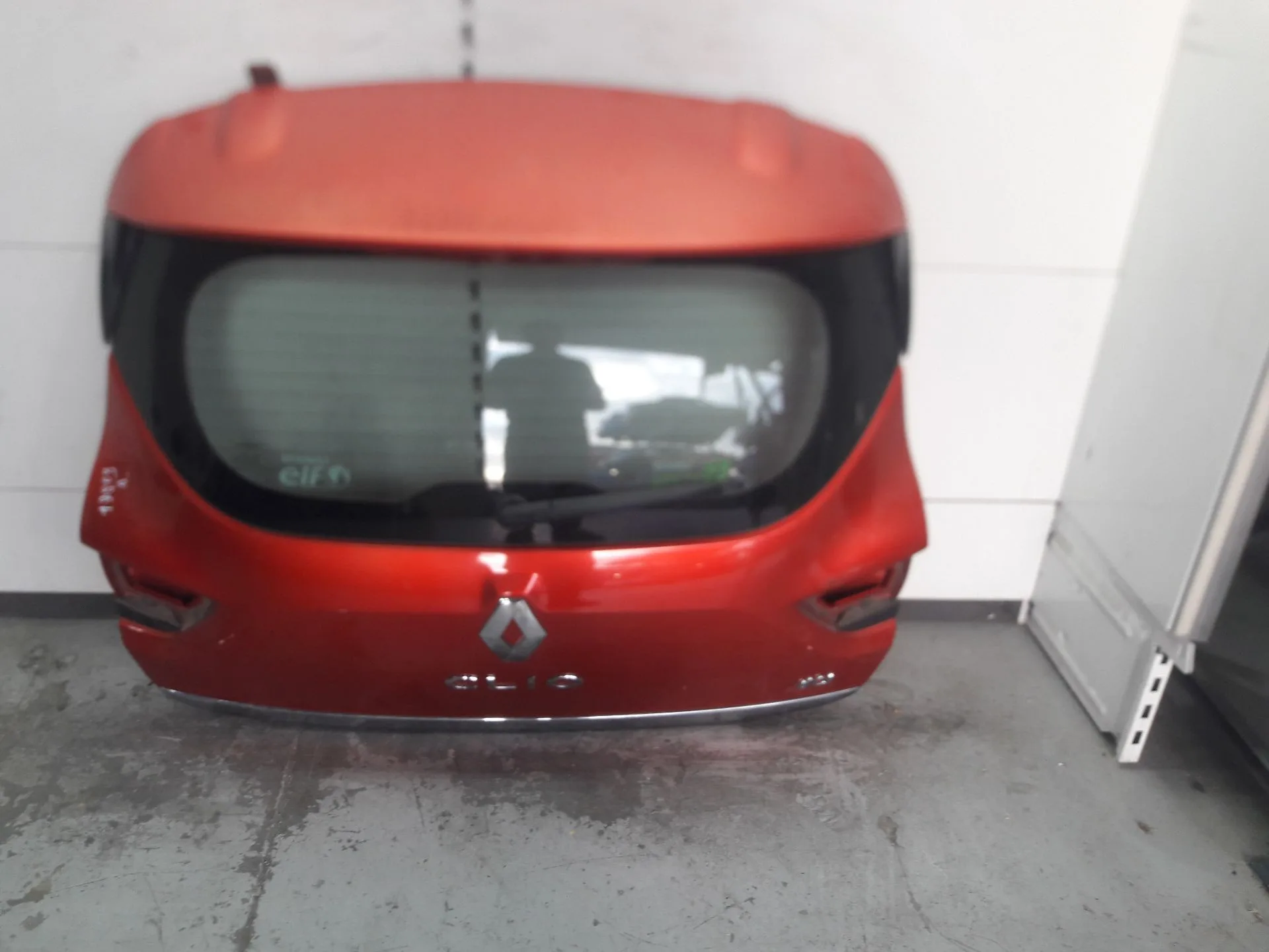 Porton Trasero para Renault Clio Iv (Bh_)