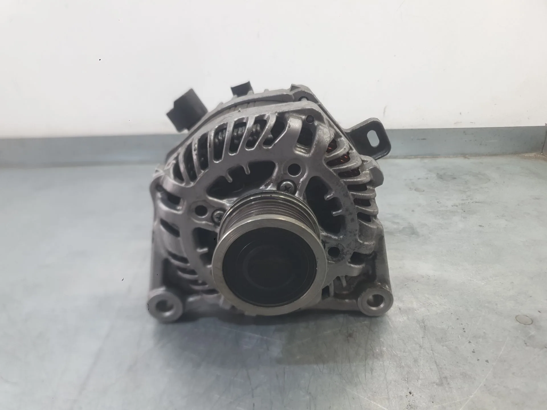 Alternador para Peugeot 3008 Ii Suv (Mc_, Mr_, Mj_, M4_)
