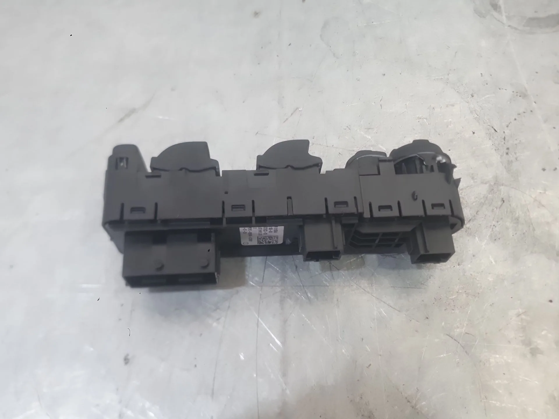 Mando Elevalunas Delantero Izquierdo para Peugeot 3008 Ii Suv (Mc_, Mr_, Mj_, M4_)