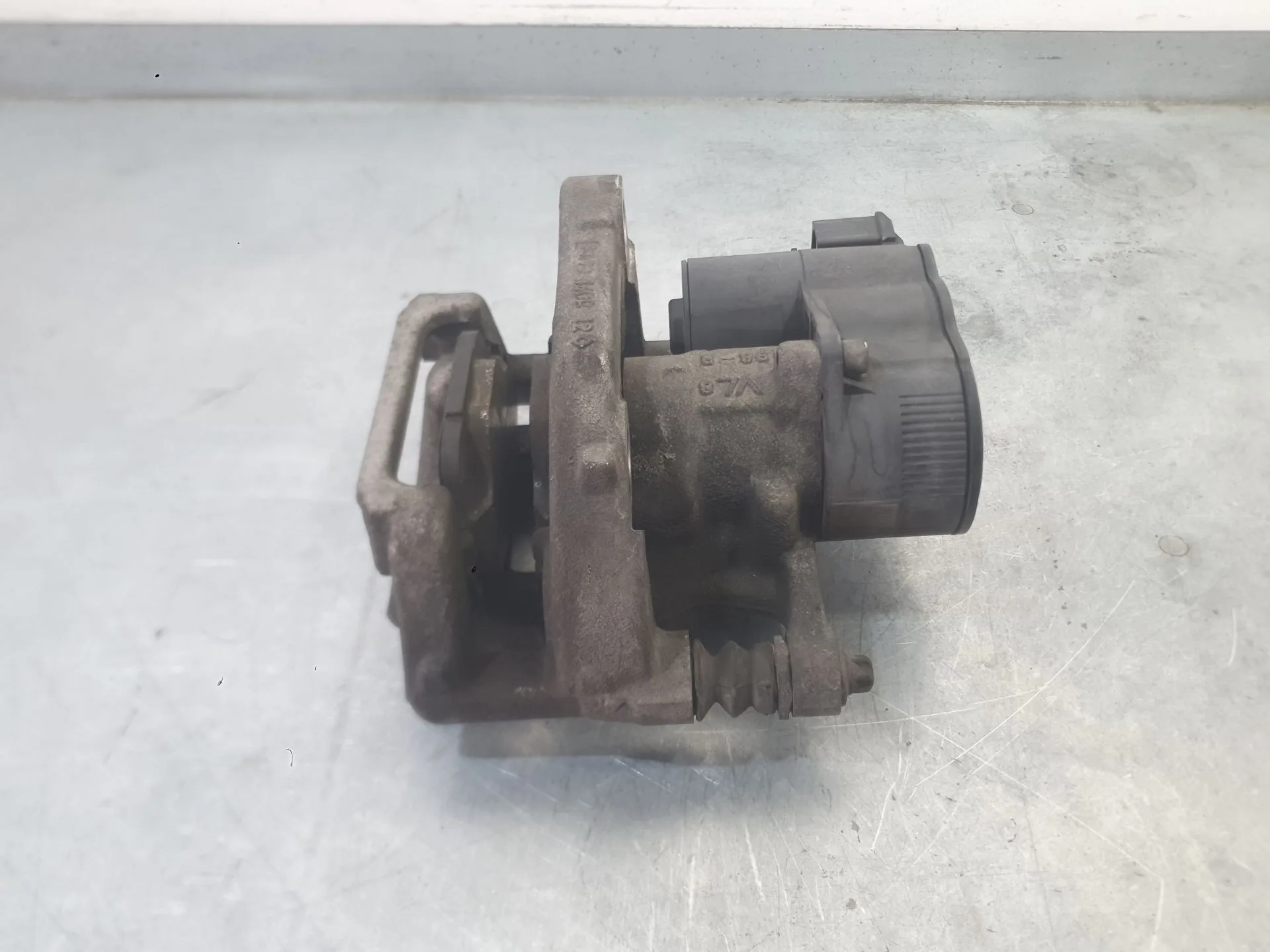 Pinza Freno Trasera Derecha para Peugeot 3008 Ii Suv (Mc_, Mr_, Mj_, M4_)