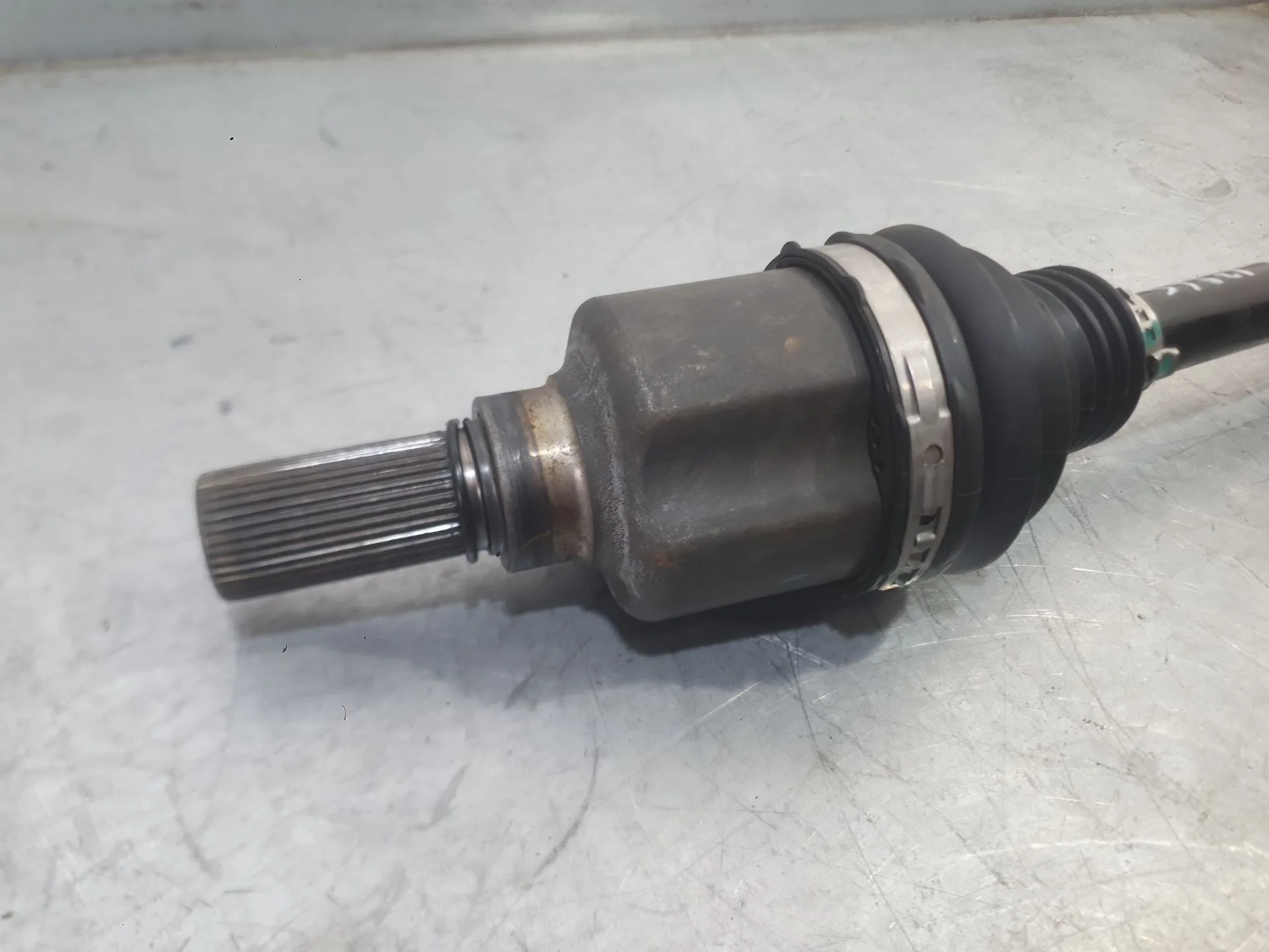 Transmision Delantera Izquierda para Peugeot 3008 Ii Suv (Mc_, Mr_, Mj_, M4_)